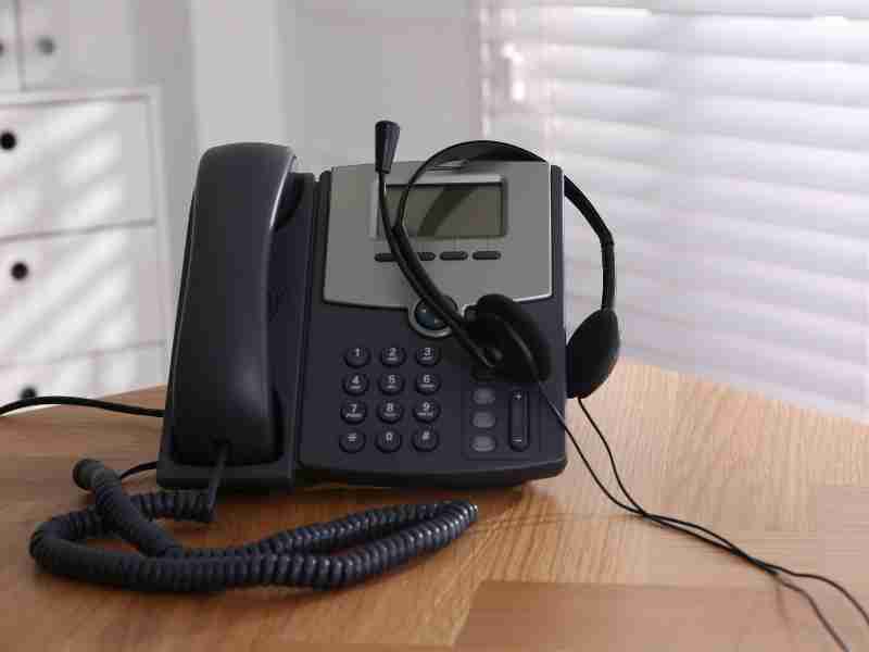 How to report a phone line Investing Plus