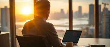 Complimentary live chat with a Betterment financial specialist for $100k+ households